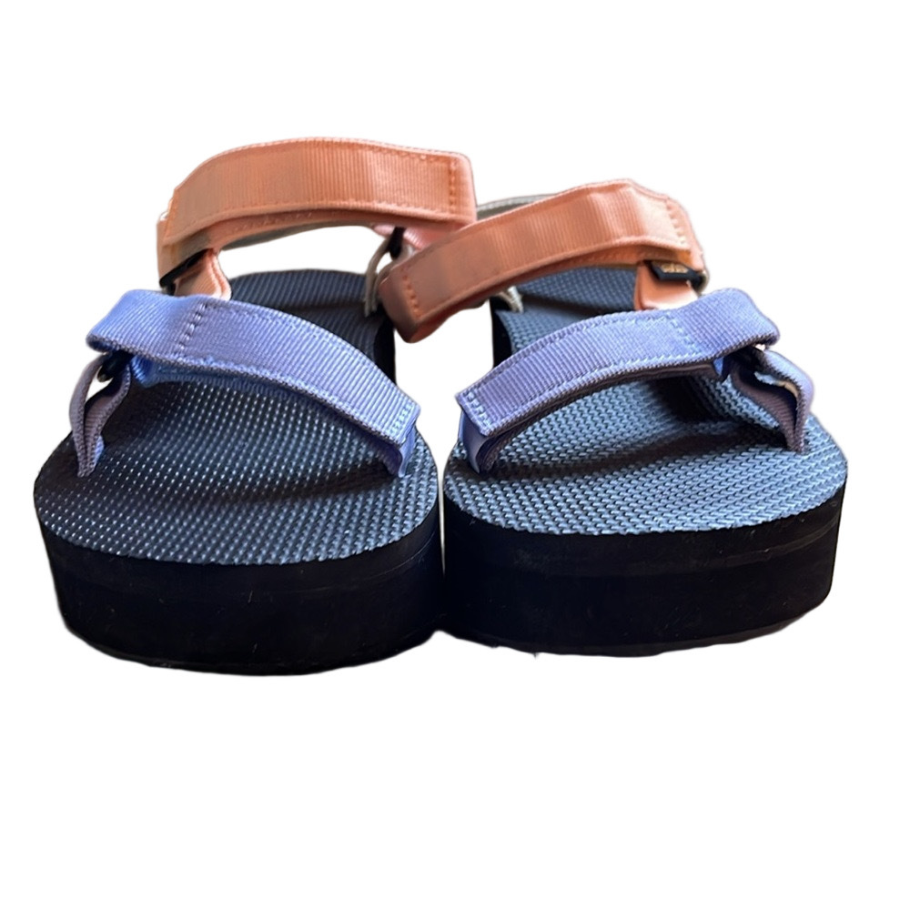 EUC Teva multicolor platform Sandals - 9 - Picture 4 of 8